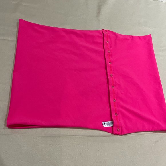 2/$20 Ivivva Scarf - Picture 5 of 12